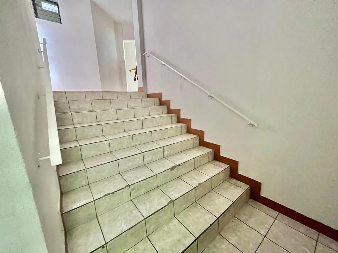 EDIFICIO EN VENTA ZONA 5 — Edificio en Venta en Jardines de La Asunción, Zona 5, Guatemala, Ciudad — foto 5 de 17