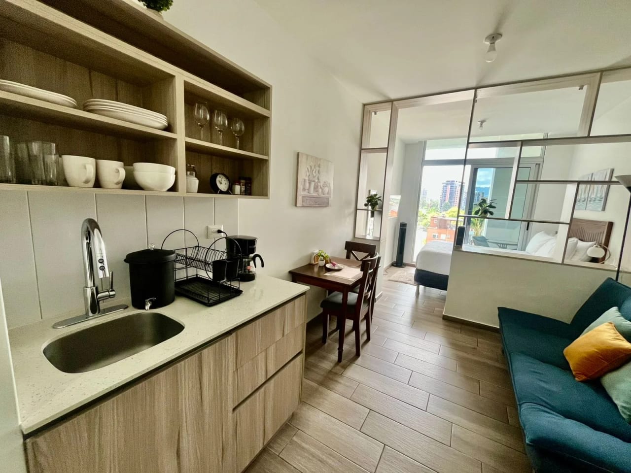 APARTAMENTO AMUEBLADO EN VENTA EDIFICIO NARAMA ZONA 13 — Apartamento en Venta en Narama, Zona 13, Guatemala, Ciudad — foto 10 de 17