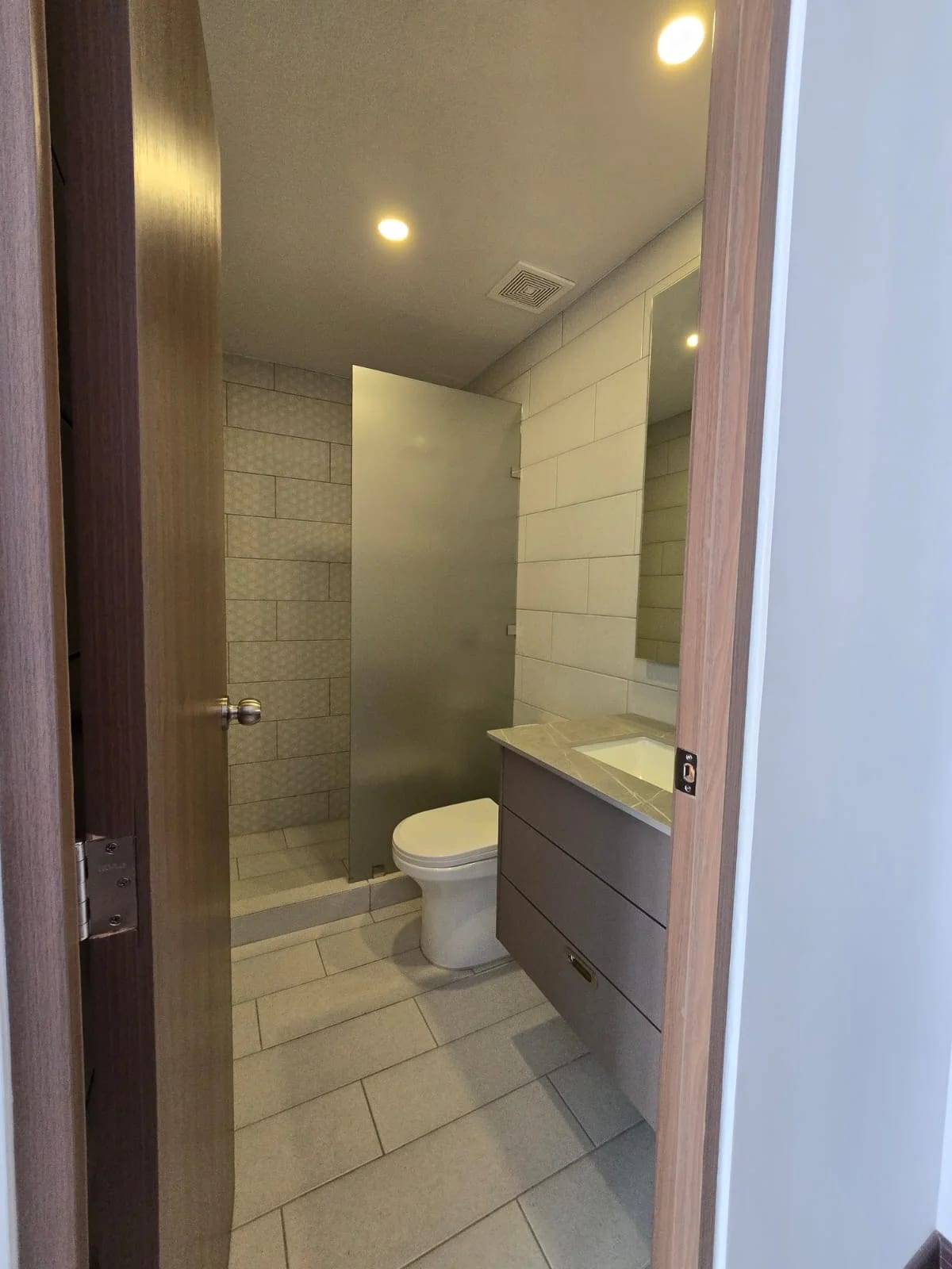 Alquiler de apartamento en zona 10 Biko de 1 dormitorios para estrenar — Apartamento en Alquiler en Biko, Zona 10, Guatemala, Ciudad — foto 5 de 11