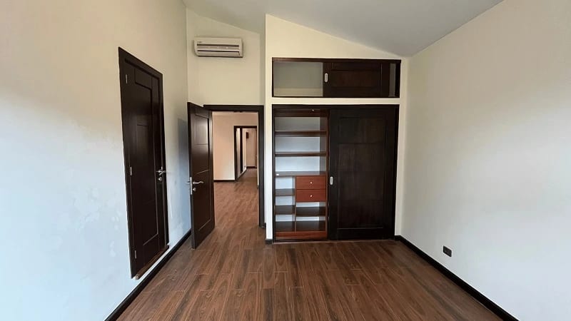 Venta de casa en zona 10 El prado 320 Mt2. de construcción — Casa en Venta en El Prado, Zona 10, Guatemala, Ciudad — foto 14 de 16