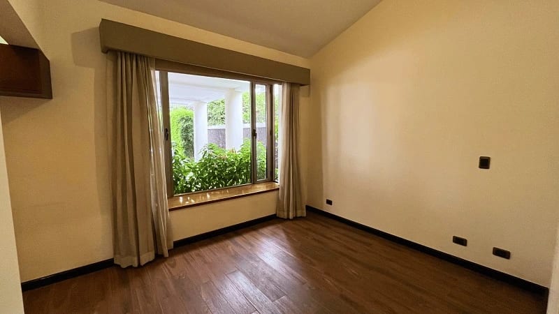 Venta de casa en zona 10 El prado 320 Mt2. de construcción — Casa en Venta en El Prado, Zona 10, Guatemala, Ciudad — foto 11 de 16