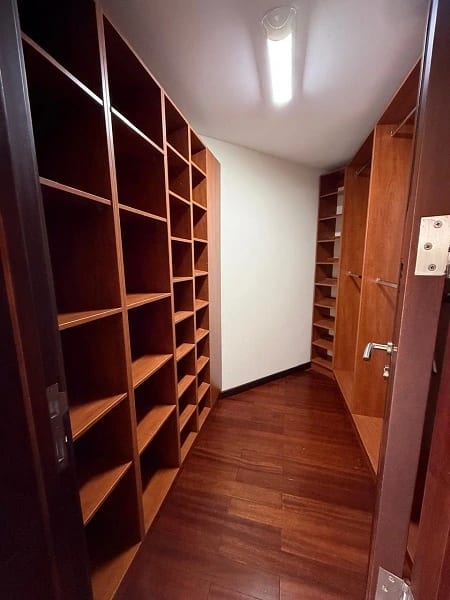 Alquiler de casa en zona 10 El prado 320 Mt2. de construcción — Casa en Venta en El Prado, Zona 10, Guatemala, Ciudad — foto 9 de 15
