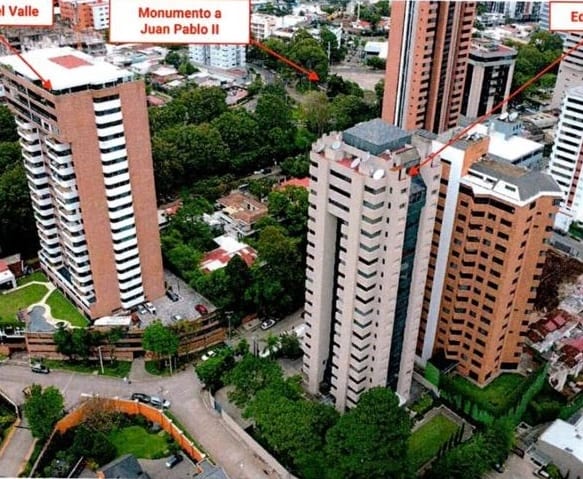 Venta de apartamento en Zona 14 Villa Fontana amplio y exclusivo con 400 Mt2. — Apartamento en Venta en Villa Fontana, Zona 14, Guatemala, Ciudad — foto 1 de 11