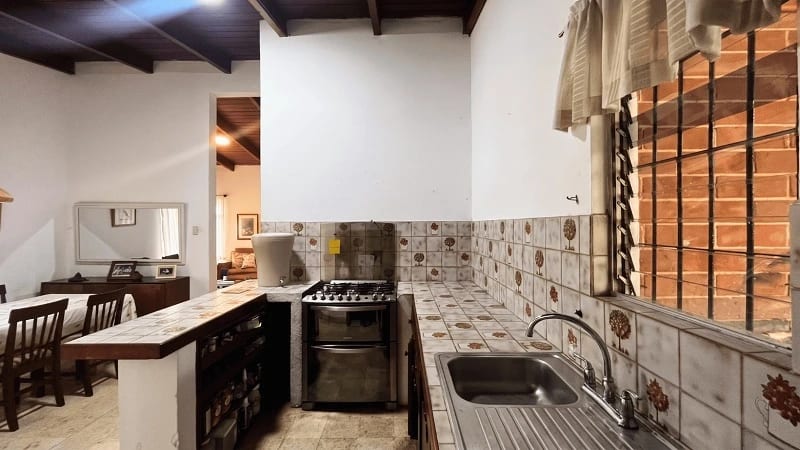 Venta de casa ubicada en San Lucas Sacatepéquez 1 nivel y 1,150 Vr2. de terreno. — Casa en Venta en San Lucas Sacatepéquez, Sacatepéquez — foto 5 de 12
