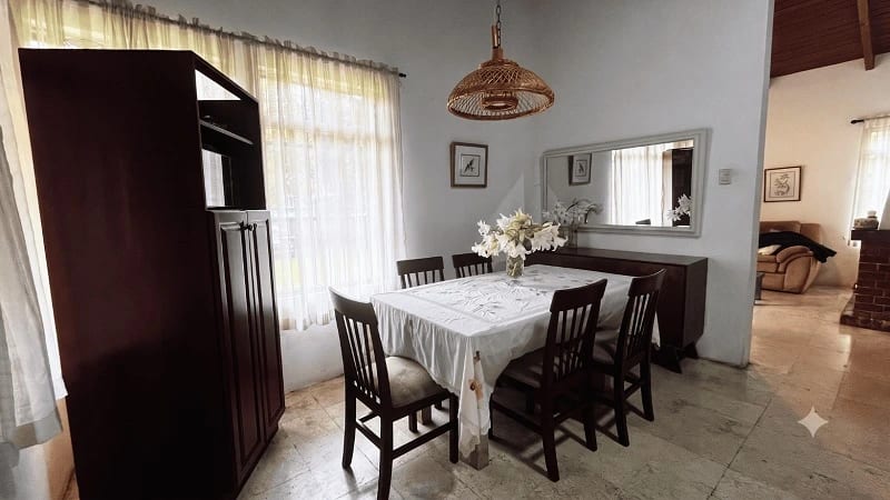 Venta de casa ubicada en San Lucas Sacatepéquez 1 nivel y 1,150 Vr2. de terreno. — Casa en Venta en San Lucas Sacatepéquez, Sacatepéquez — foto 4 de 12