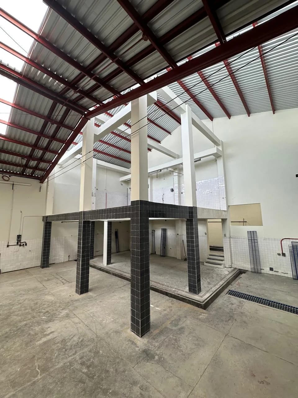 Alquiler de bodega en Zona 1 con 2,100 mt2. — Bodega / Ofibodega en Venta en Zona 1, Guatemala, Ciudad — foto 4 de 12