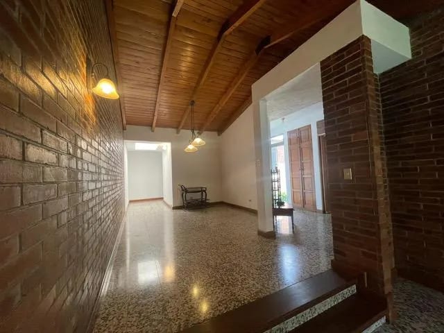 Alquiler de Casa en Zona 12 Monte Maria — Casa en Venta en Prados de Monte María, Zona 12, Guatemala, Ciudad — foto 2 de 15