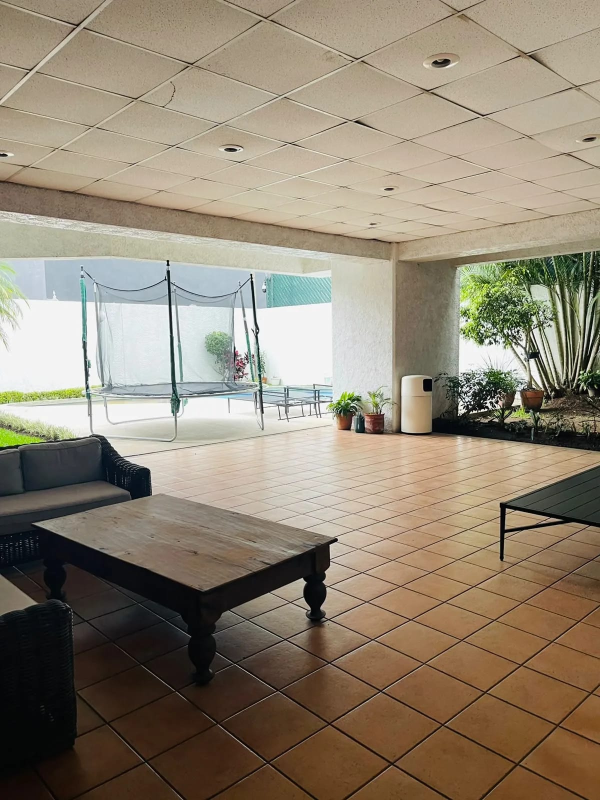 Venta de Amplio apartamento en zona 14 Bonaire, 3 dormitorios y dormit — Apartamento en Venta en Bonaire, Zona 14, Guatemala, Ciudad — foto 15 de 17