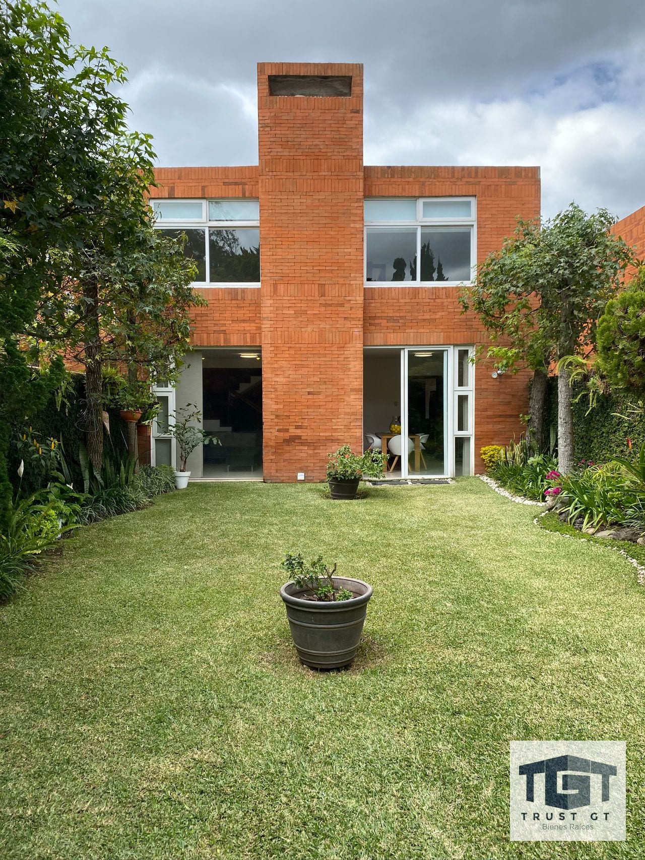 Casa en Renta Zona 16, Alta Bosque — Casa en Alquiler en Altabosque, Zona 16, Guatemala, Ciudad — foto 7 de 10