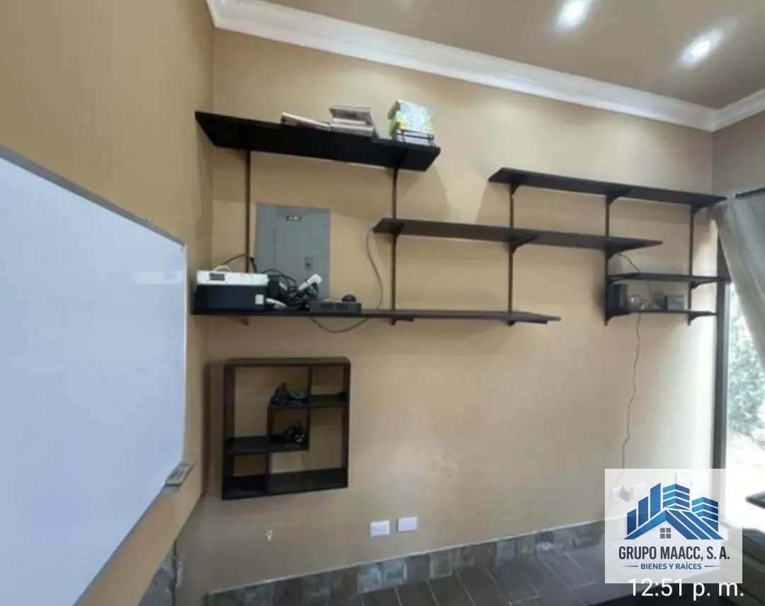Venta o Renta Casa en Santa Lucía Milpas Altas — Casa en Venta en Santa Lucía Milpas Altas, Sacatepéquez — foto 2 de 17