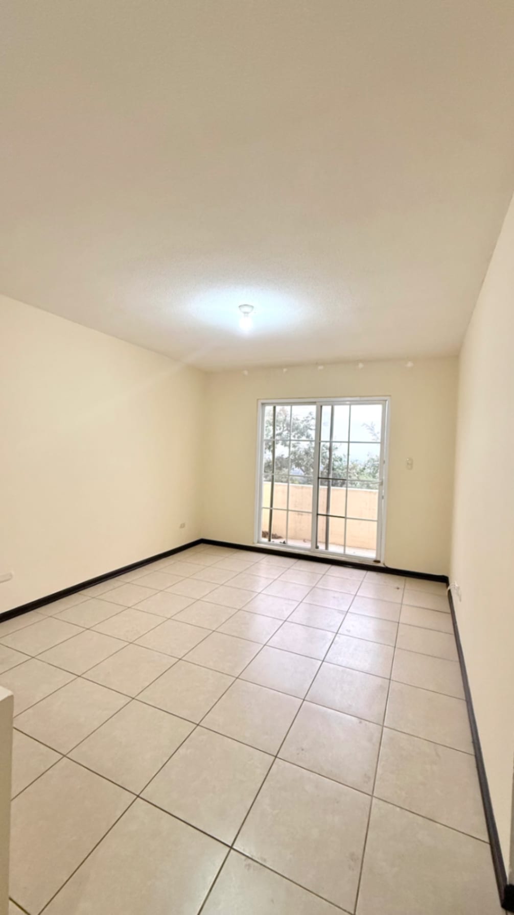 Casa en venta Cañadas del Encinal zona 07 de Mixco — Casa en Venta en El Encinal, Zona 7 Mixco, Guatemala, Ciudad — foto 13 de 17