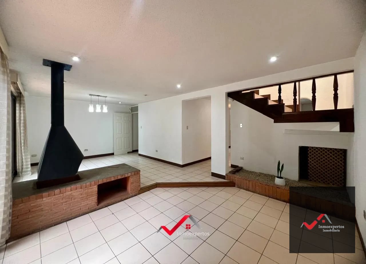 Casa en Venta – Las Maravillas, Km 27, Fraijanes — Casa en Venta en Carretera a El Salvador, Guatemala, Ciudad — foto 12 de 15