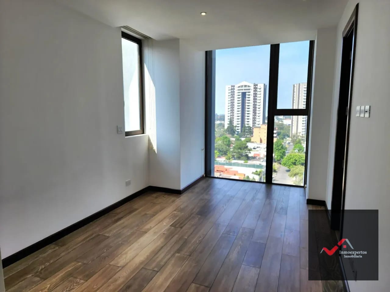 Apartamento en Renta, Zona 15 Vista Hermosa II Edificio Vhista — Apartamento en Alquiler en Vhista, Zona 15, Guatemala, Ciudad — foto 5 de 14