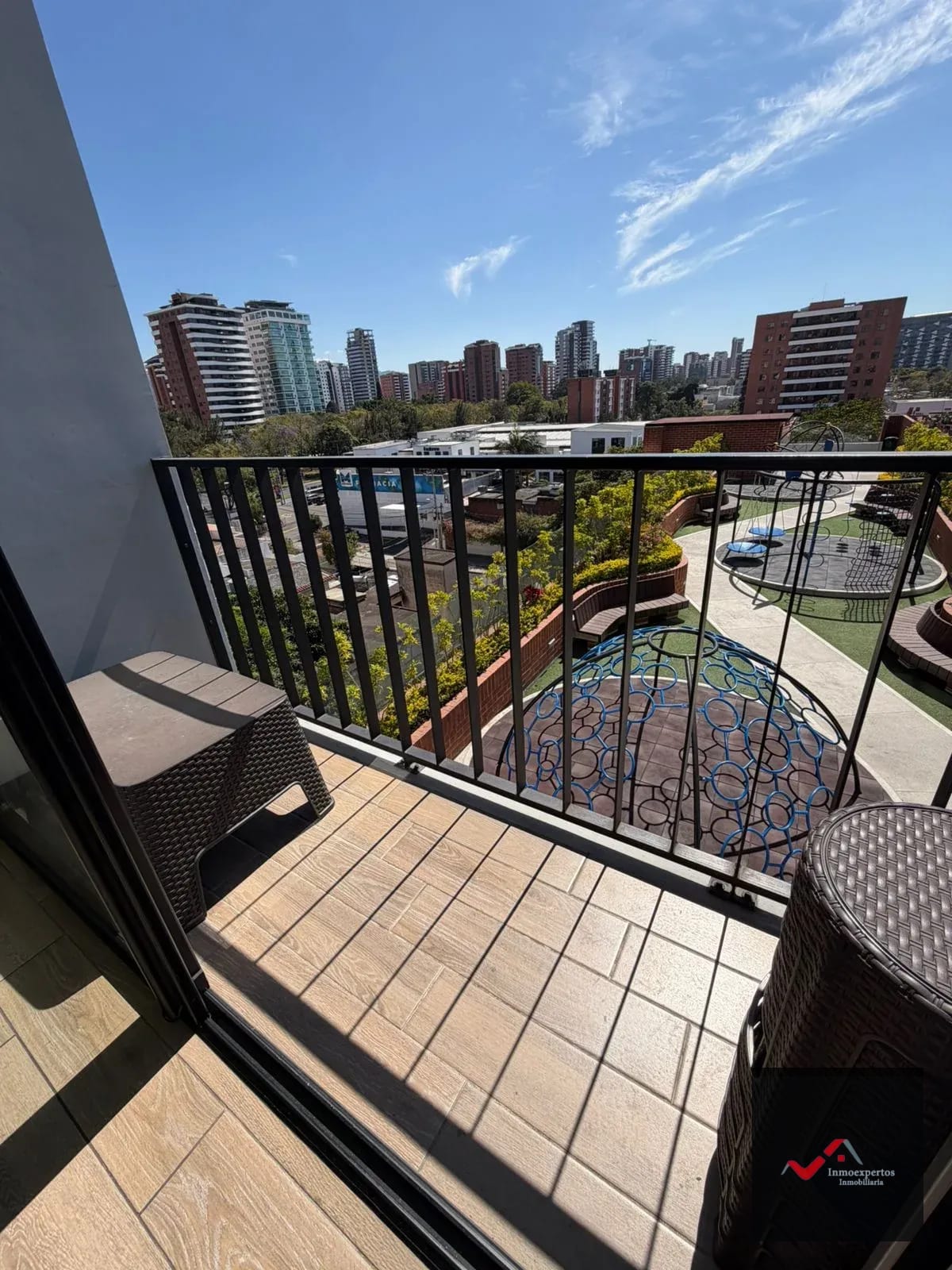 Apartamento amueblado en Renta | Edificio Inara, Zona 13 — Apartamento en Alquiler en Zona 13, Guatemala, Ciudad — foto 6 de 8