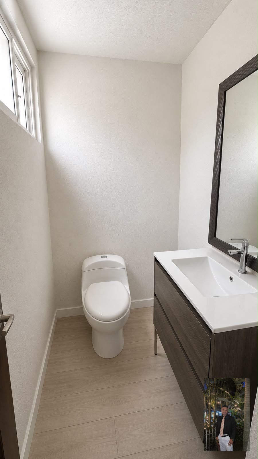 🏡 Casa en Venta | Residencial — Casa en Venta en Carretera a El Salvador, Guatemala, Ciudad — foto 3 de 17