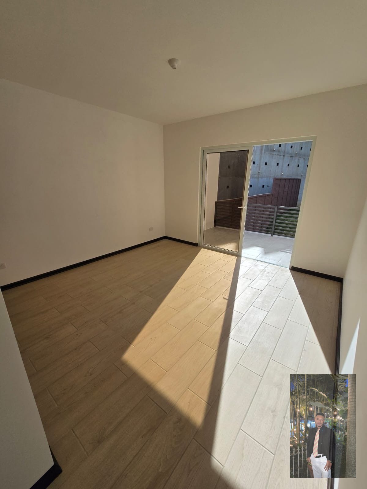 Casa Nueva, Carretera al Salvador 🔐🔐 — Casa en Venta en Carretera a El Salvador, Guatemala, Ciudad — foto 9 de 11