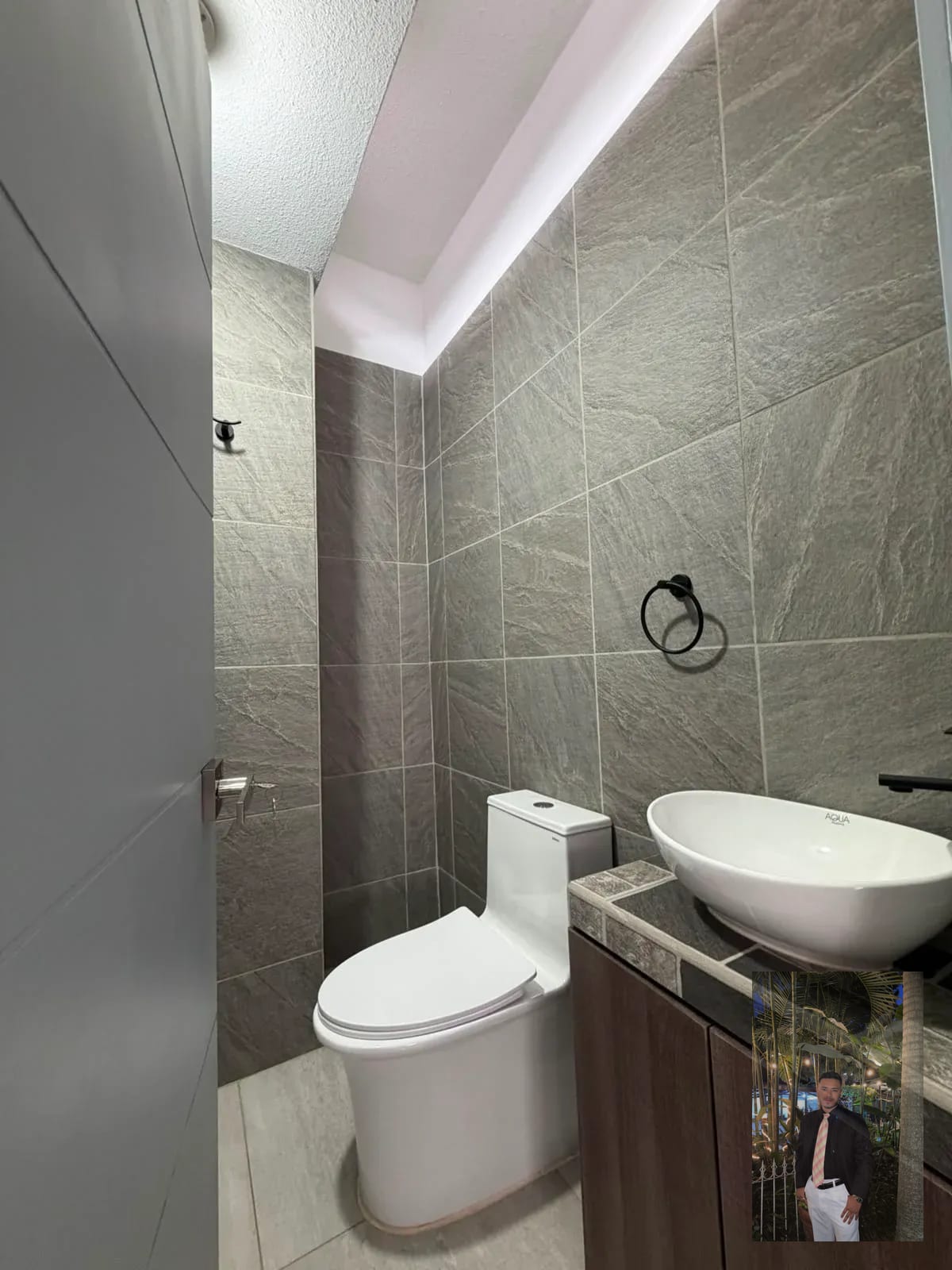 casa en venta en los manantiales San José Pinula 🔰🏢 — Casa en Venta en San José Pinula, Guatemala, Ciudad — foto 1 de 17