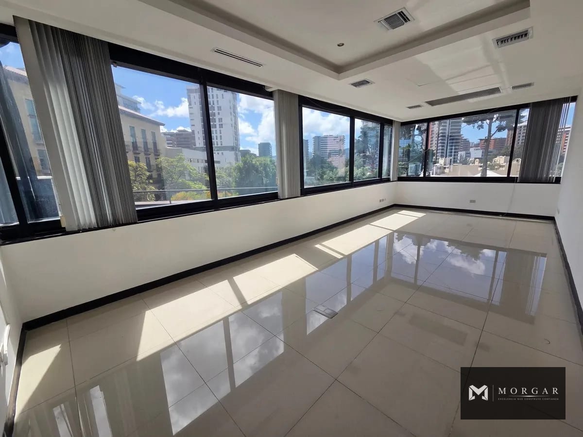 Oficina en alquiler en Zona 10 de 1,539.12 m² por $ 23,086.80 — Oficina en Alquiler en Zona 10, Guatemala, Ciudad — foto 9 de 10