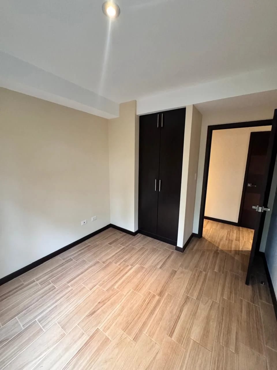Vendo lindo apartamento en Z.15 VH2 edif. AGORA — Apartamento en Venta en Agora 1501, Zona 15, Guatemala, Ciudad — foto 8 de 12
