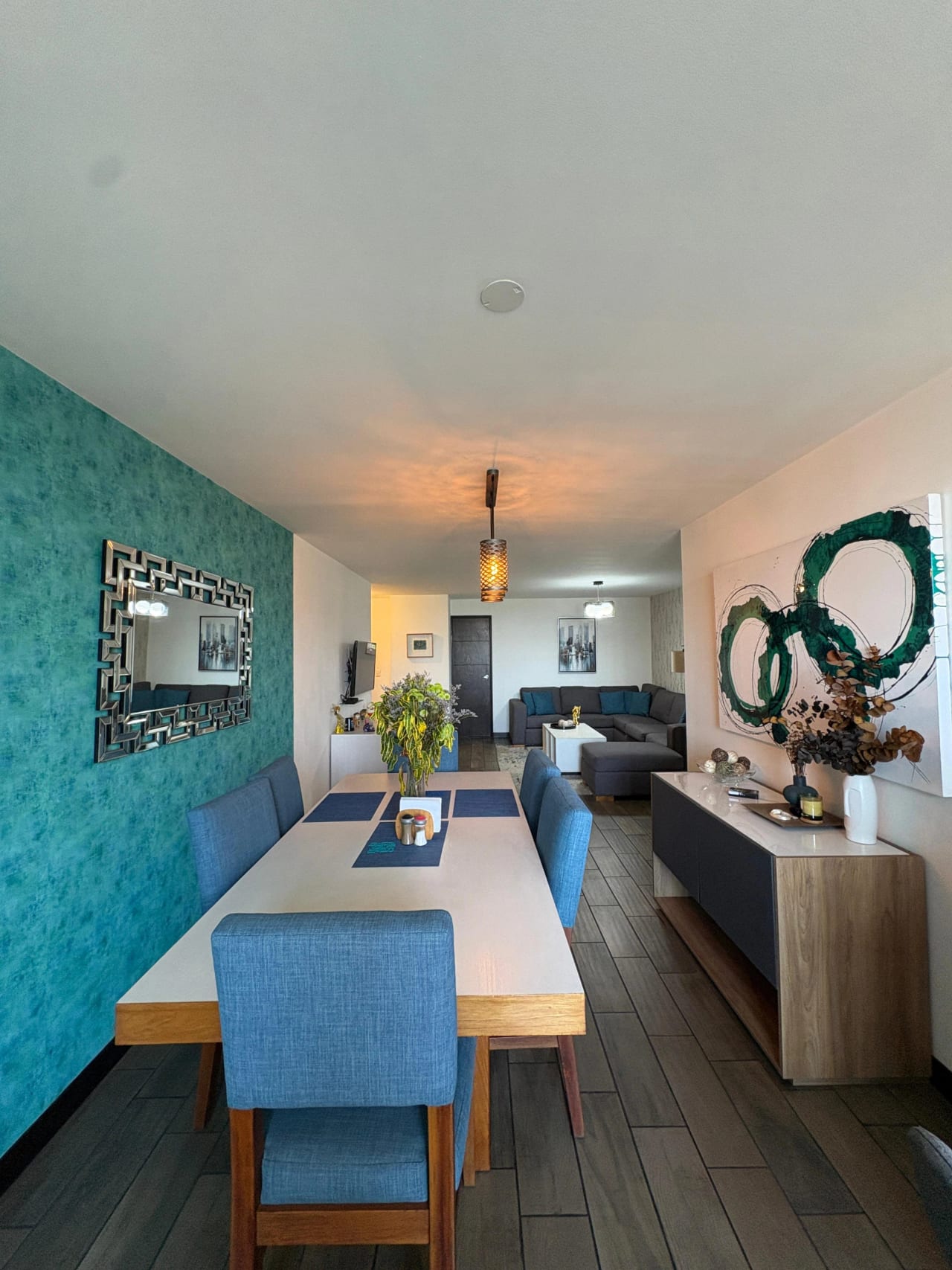 Vendo amplio apartamento en Z. 10 — Apartamento en Venta en Verona, Zona 10, Guatemala, Ciudad — foto 11 de 17