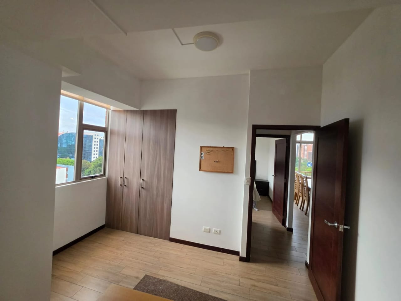 Vendo espectacular apartamento amueblado de 3 habitaciones en Z.3 — Apartamento en Venta en Casa Americas, Zona 13, Guatemala, Ciudad — foto 4 de 13