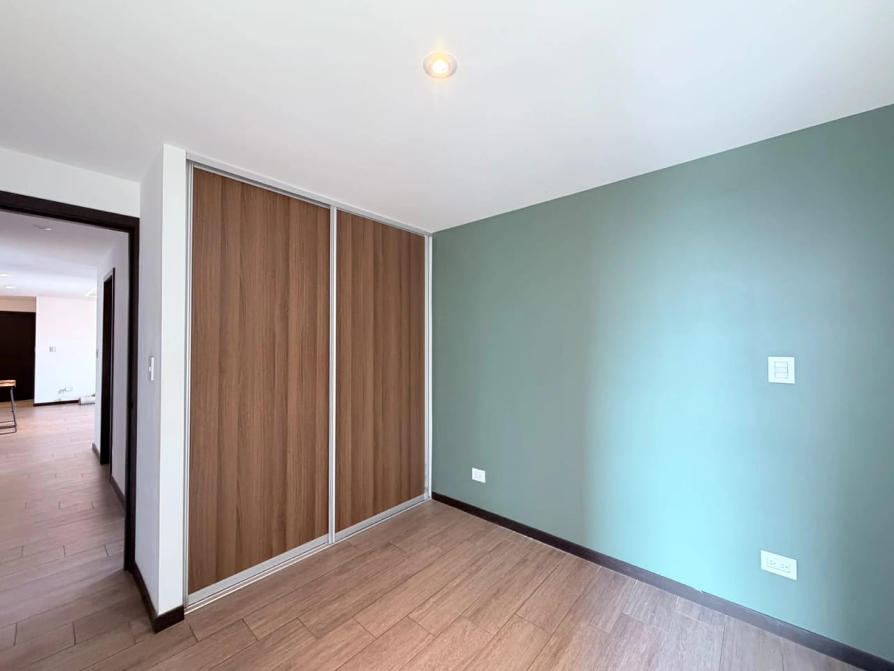 Vendo o alquilo apartamento en Z.10 IQ10 — Apartamento en Venta en IQ10, Zona 10, Guatemala, Ciudad — foto 4 de 11