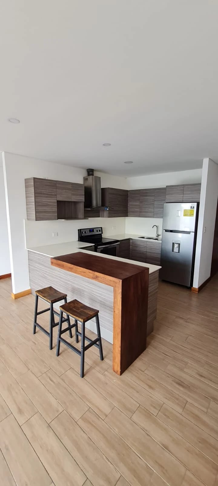 Vendo Apartamento Zona 15, Vista Hermosa 1 — Apartamento en Venta en Zona 15, Guatemala, Ciudad — foto 1 de 8