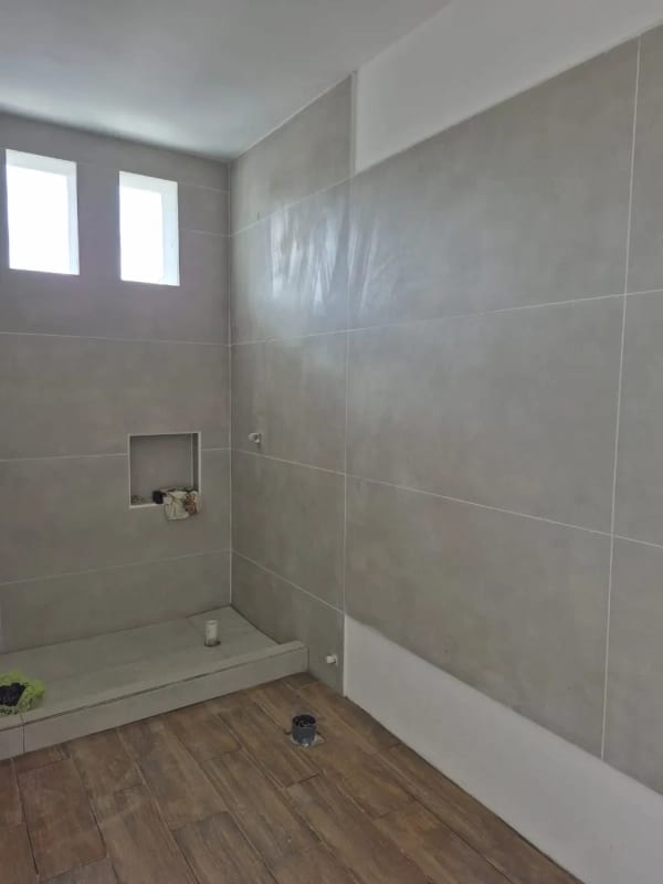 Vendo Casa para Estrenar Hacienda Real, Zona 16 — Casa en Venta en Hacienda Real, Zona 16, Guatemala, Ciudad — foto 2 de 9