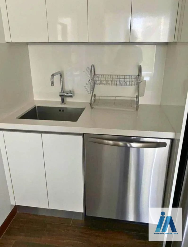 APARTAMENTO AMUEBLADO EN ALQUILER 📍 Edificio AVIA, Zona 10 — Apartamento en Alquiler en Zona 10, Guatemala, Ciudad — foto 4 de 8