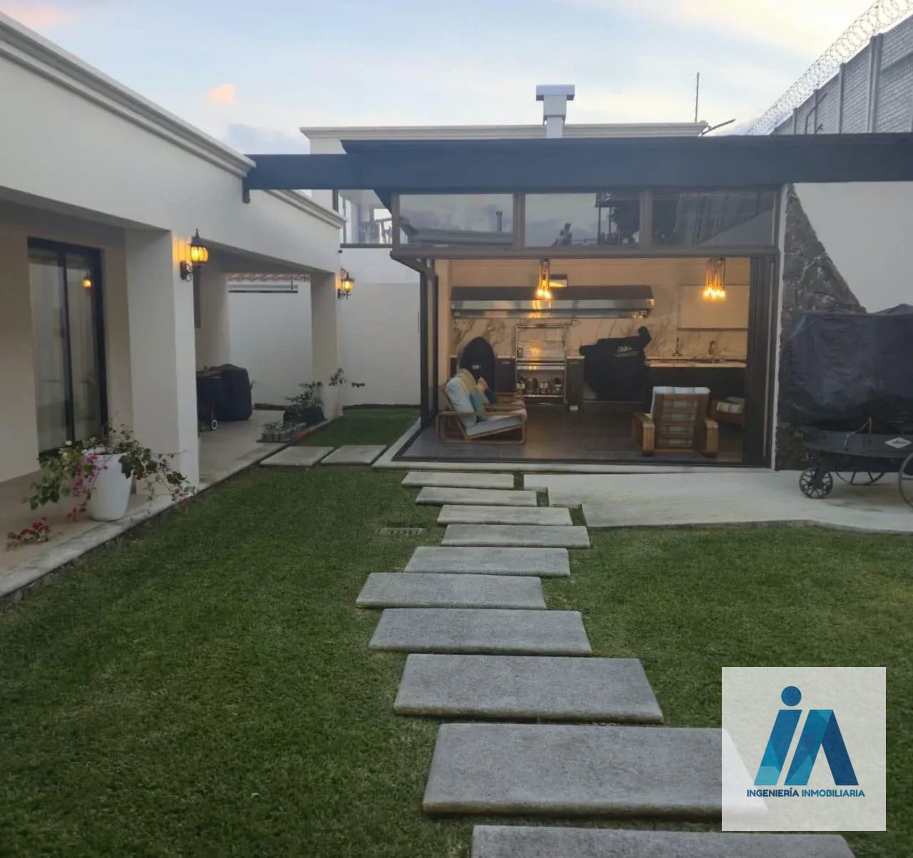 IMPRESIONANTE CASA EN VENTA 📍Condominio Lazos de Fraijanes, Km. 19 Carretera a El Salvador — Casa en Venta en Carretera a El Salvador, Guatemala, Ciudad — foto 9 de 17