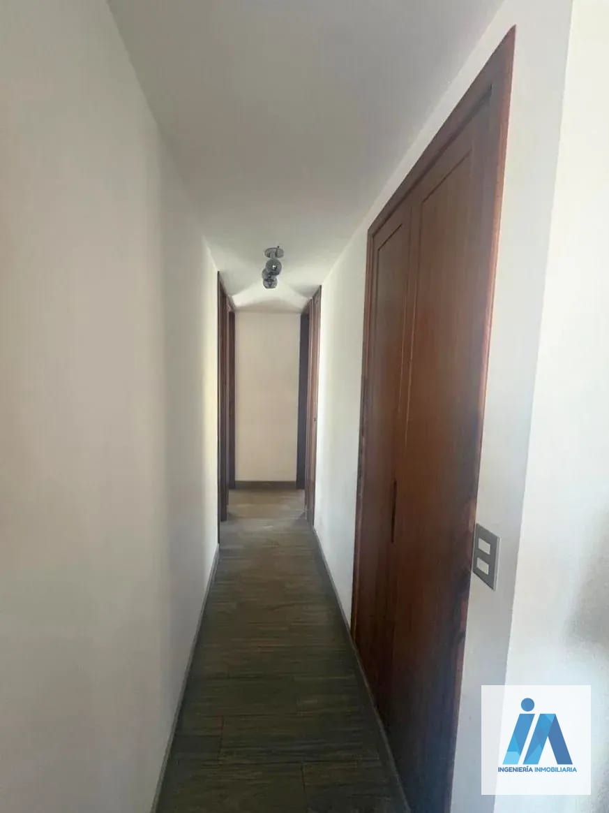 APARTAMENTO REMODELADO EN VENTA📍Jardines de la Villa, Zona 10 — Apartamento en Venta en Zona 10, Guatemala, Ciudad — foto 5 de 10