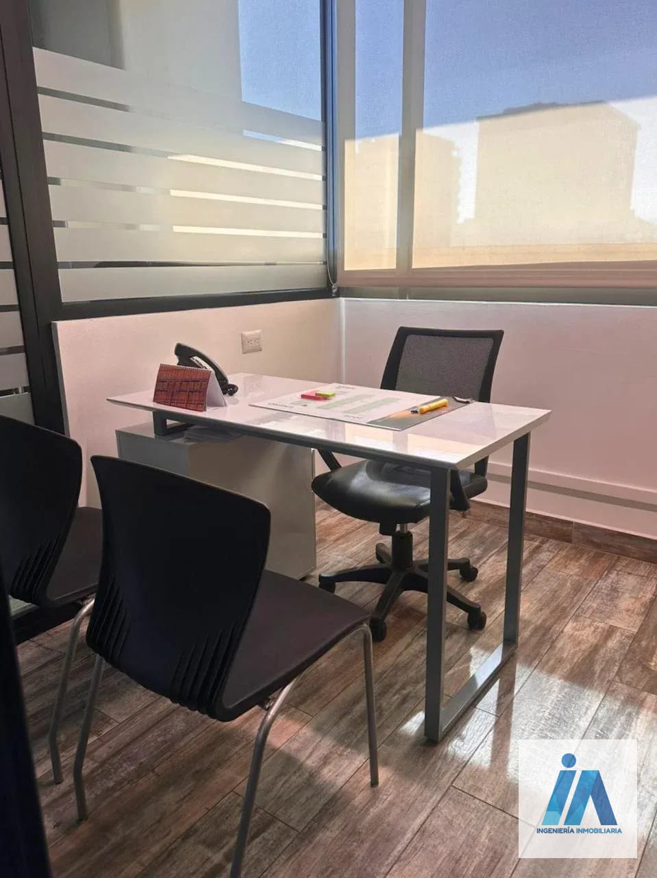 OFICINA PRIVADA EN ALQUILER 📍Edificio Pialé, Zona 10 — Oficina en Alquiler en Zona 10, Guatemala, Ciudad — foto 4 de 7