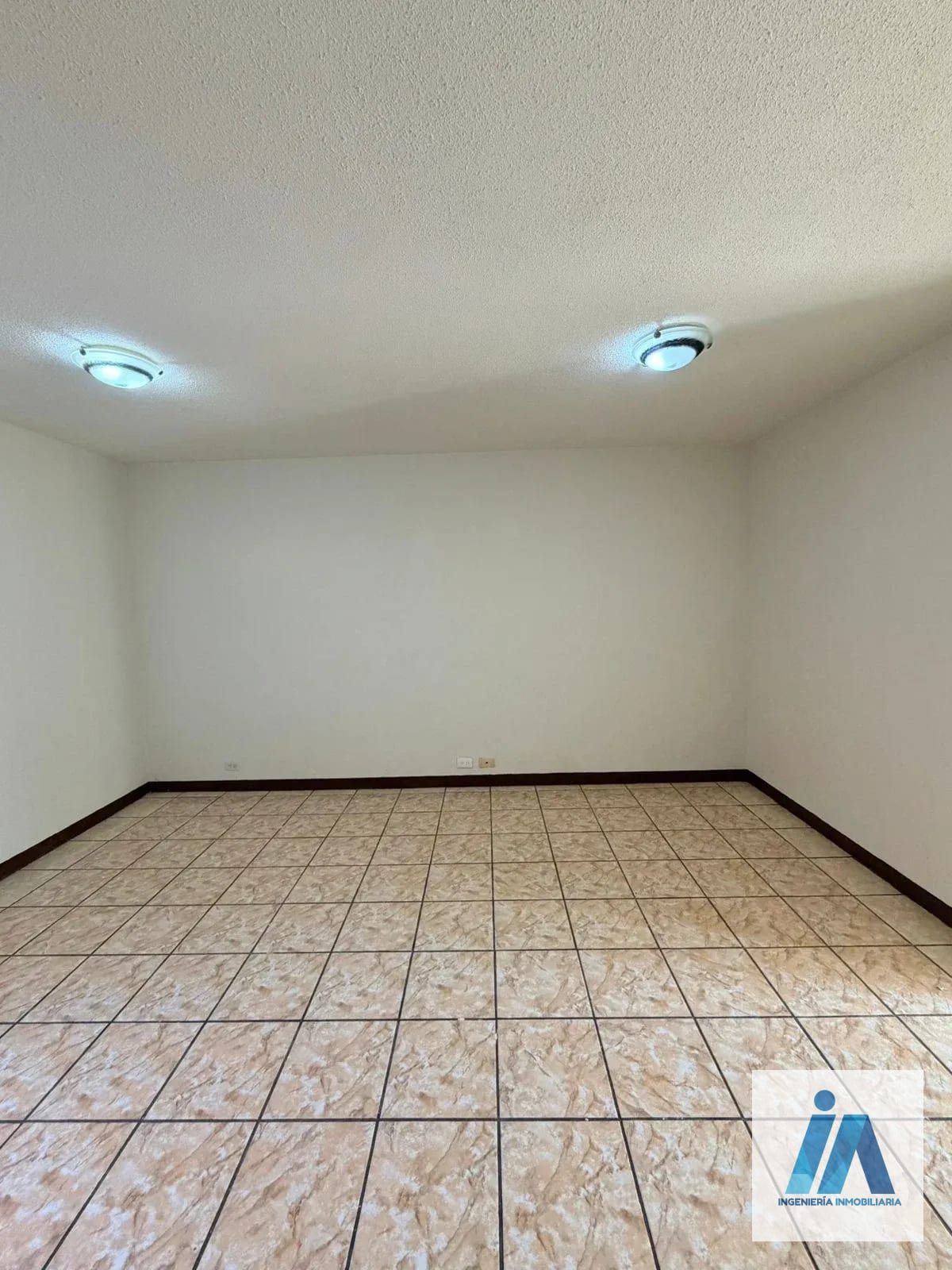 OPORTUNIDAD ÚNICA❗️ CASA EN VENTA 📍 Colinas de Monte María Sur, Zona 7 Villa Nueva — Casa en Venta en Villa Nueva, Guatemala, Ciudad — foto 6 de 12