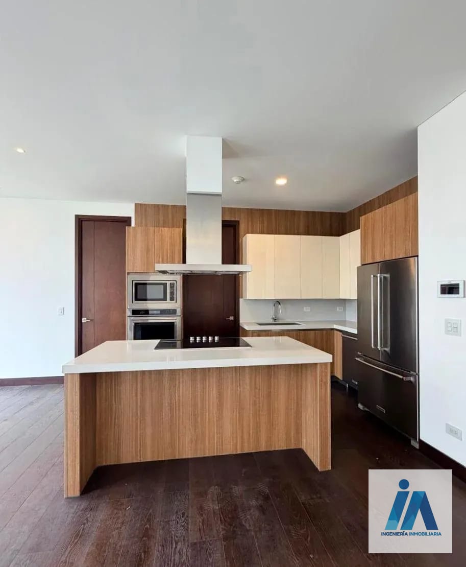 APARTAMENTO EN ALQUILER/VENTA 📍 Edificio Echo, zona 14 — Apartamento en Alquiler en Zona 14, Guatemala, Ciudad — foto 3 de 16