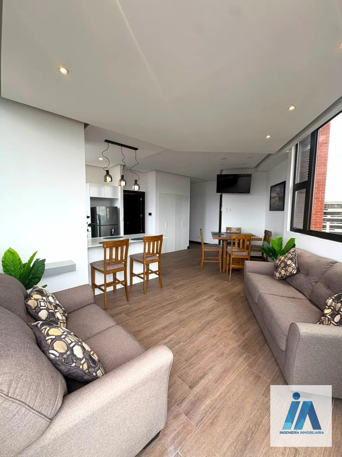 APARTAMENTO AMUEBLADO EN ALQUILER📍 Edificio Diagseis, Zona 10 — Apartamento en Alquiler en Zona 10, Guatemala, Ciudad — foto 3 de 14