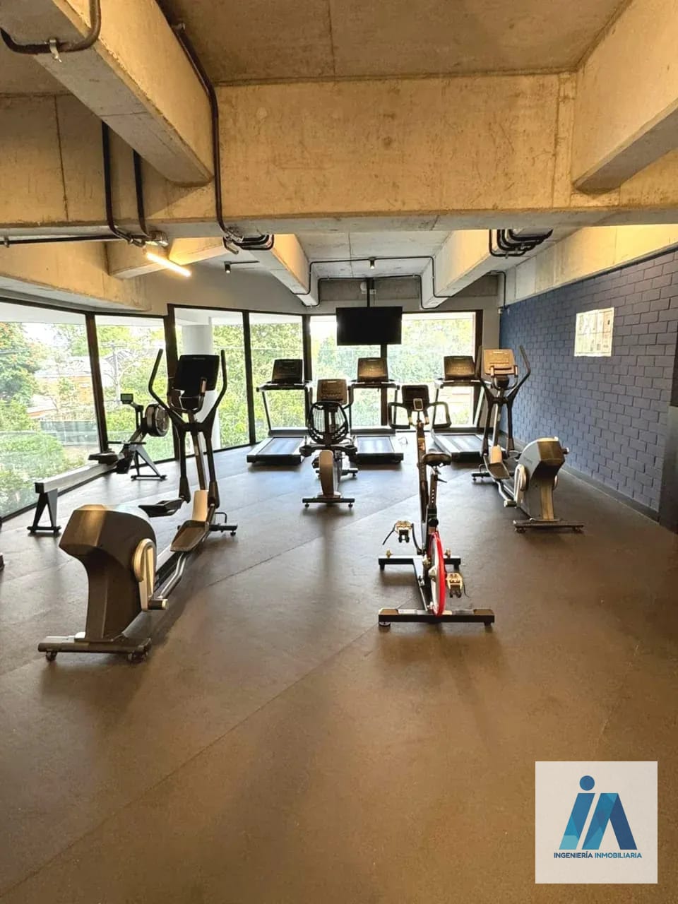 APARTAMENTO AMUEBLADO EN ALQUILER📍 Edificio Diagseis, Zona 10 — Apartamento en Alquiler en Zona 10, Guatemala, Ciudad — foto 9 de 14