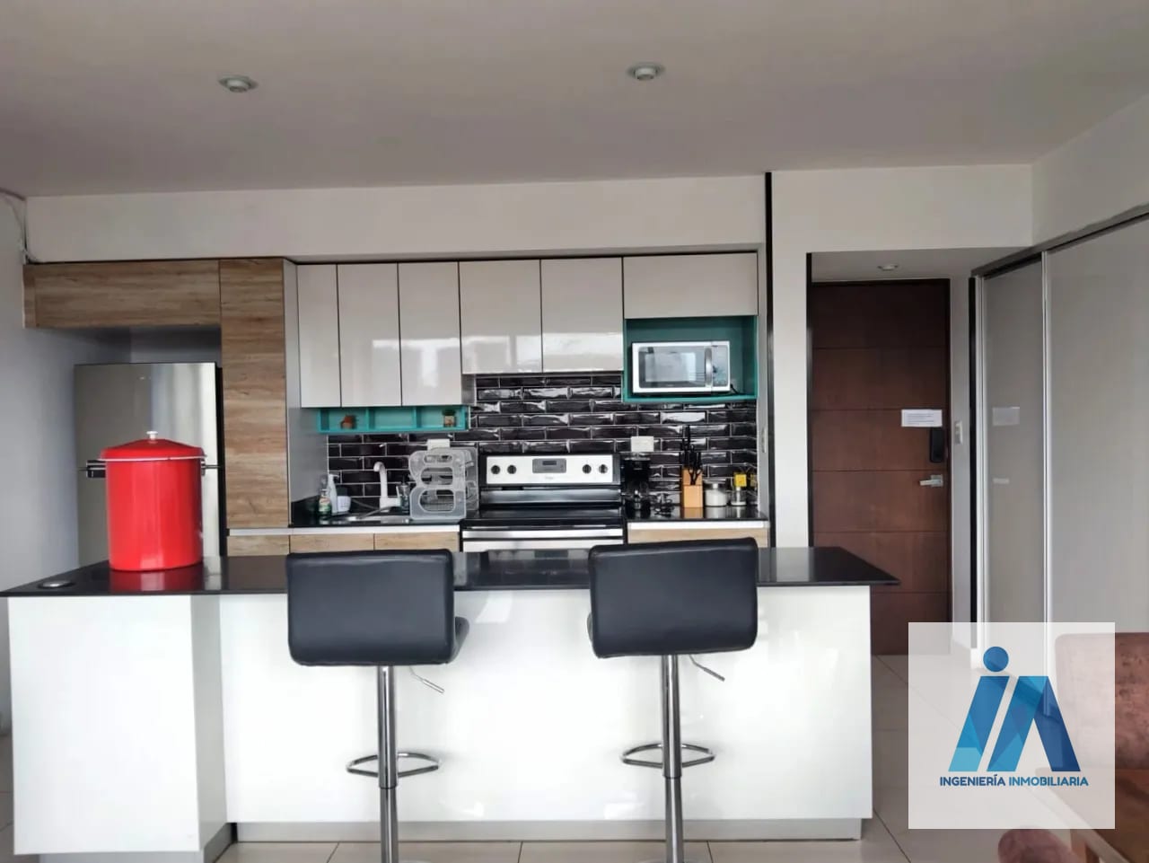 APARTAMENTO AMUEBLADO EN ALQUILER📍Edificio Be14 / La Villa, Zona 14 — Apartamento en Alquiler en Zona 14, Guatemala, Ciudad — foto 3 de 14