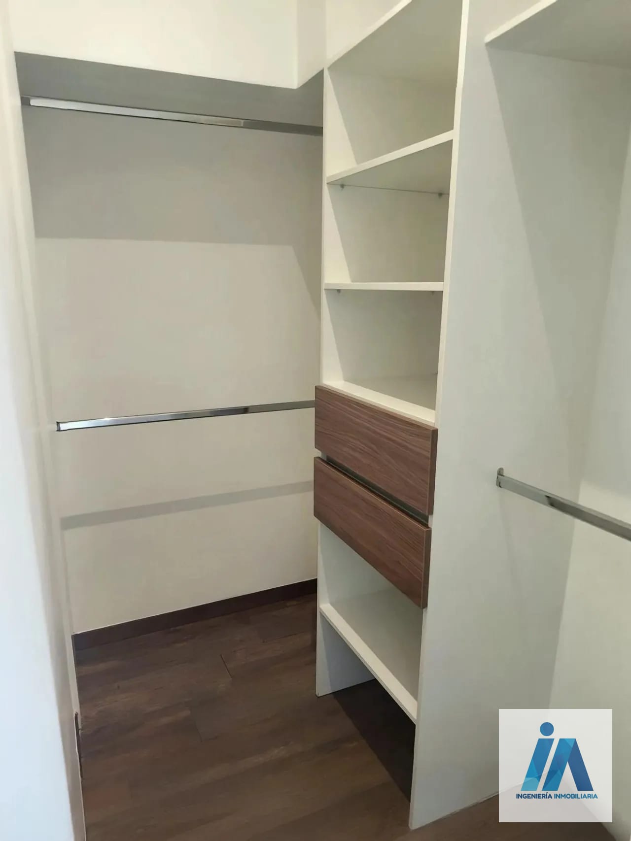 APARTAMENTO EN VENTA📍 Edificio Moretti, Zona 10 — Apartamento en Venta en Zona 10, Guatemala, Ciudad — foto 8 de 14