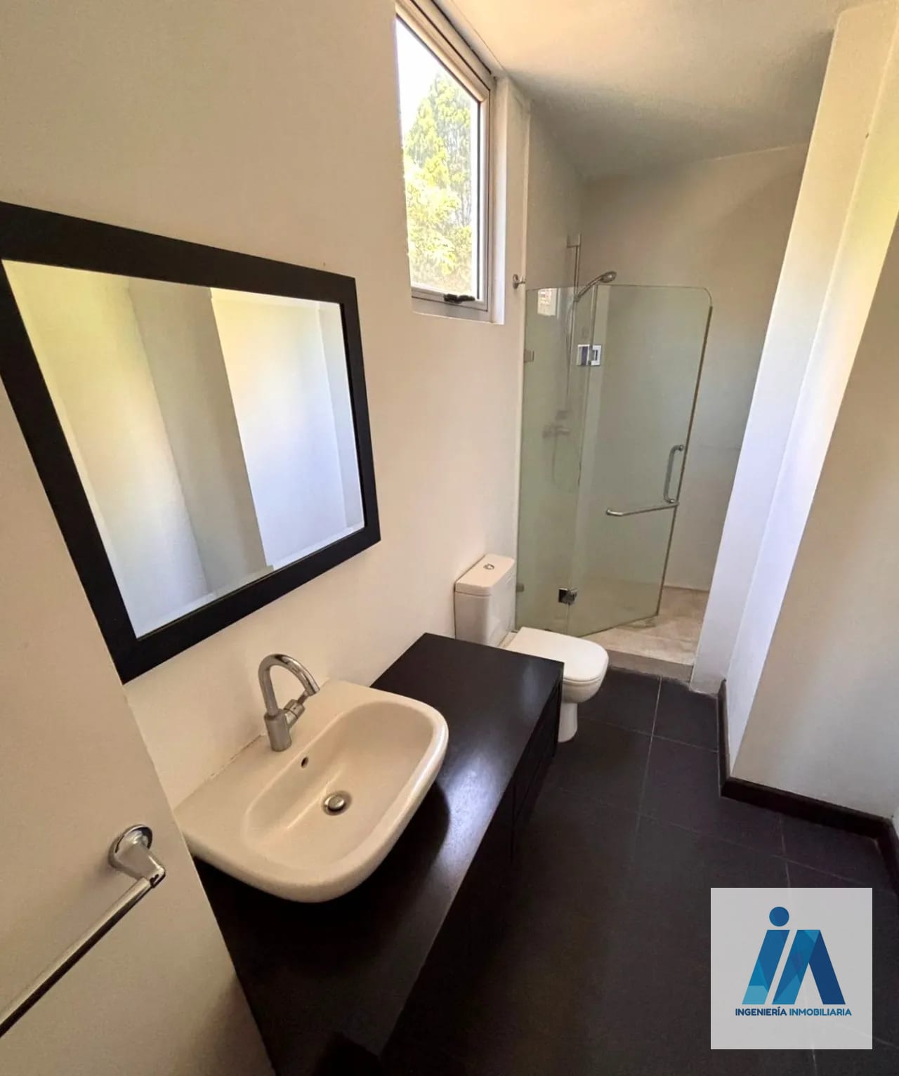 APARTAMENTO EN ALQUILER📍 Edificio Midori, Zona 15 Vista Hermosa I — Apartamento en Alquiler en Zona 15, Guatemala, Ciudad — foto 9 de 12