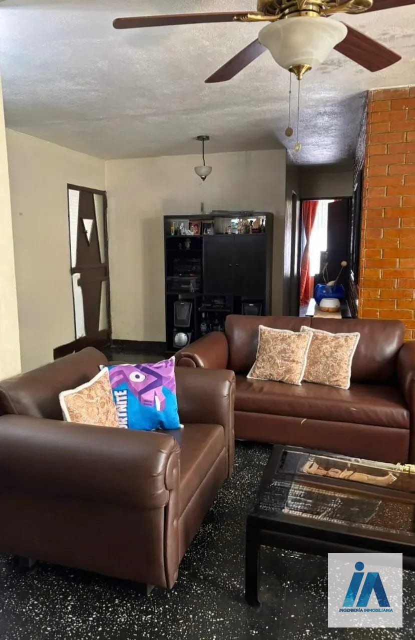 CASA EN VENTA📍 Colonia San Rafael, Zona 6 — Casa en Venta en Zona 6, Guatemala, Ciudad — foto 1 de 10
