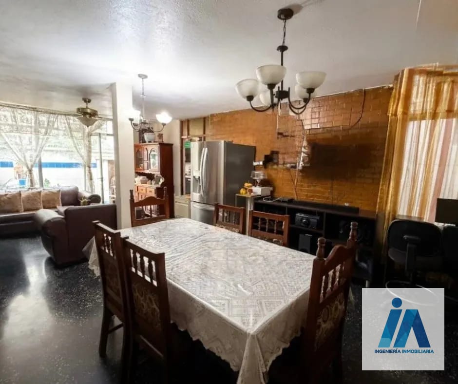 CASA EN VENTA📍 Colonia San Rafael, Zona 6 — Casa en Venta en Zona 6, Guatemala, Ciudad — foto 4 de 10