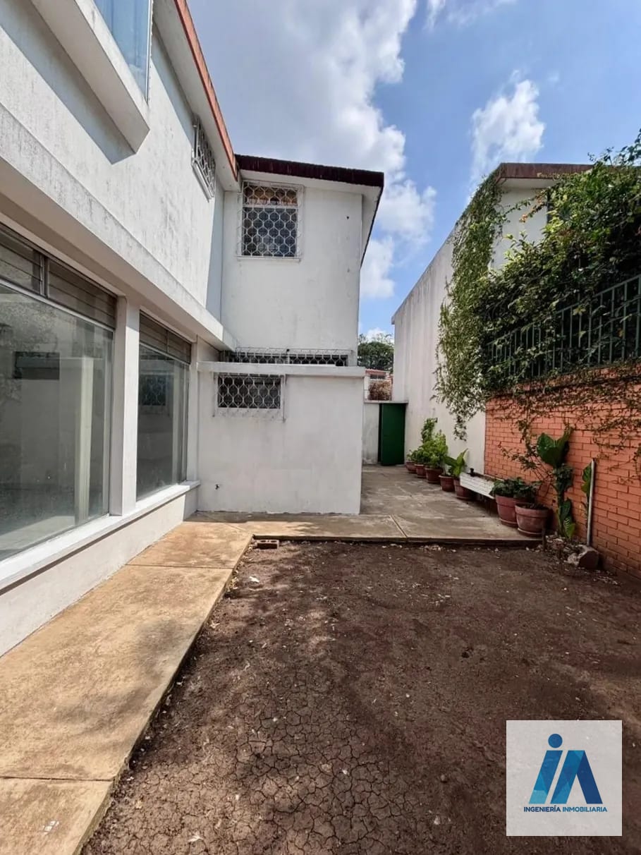 CASA EN ALQUILER PARA OFICINA📍 Avenida Petapa z.12 Por Centro Comercial Petapa — Casa en Alquiler en Zona 12, Guatemala, Ciudad — foto 4 de 13