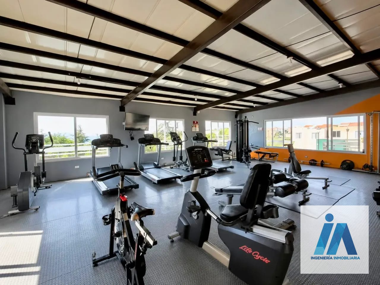 CASA EN VENTA 📍 Cumbres de la Arboleda, Km. 21.5 Carretera a El Salvador — Casa en Venta en Cumbres de La Arboleda, Carretera a El Salvador, Guatemala, Ciudad — foto 5 de 9
