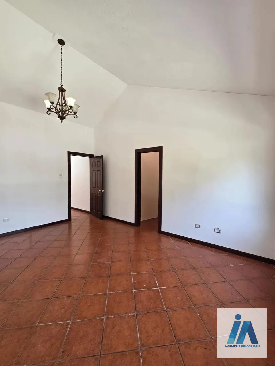 CASA EN VENTA 📍 Valles de Napa, Km. 16 Carretera a El Salvador — Casa en Venta en Valles de Napa, Carretera a El Salvador, Guatemala, Ciudad — foto 12 de 15
