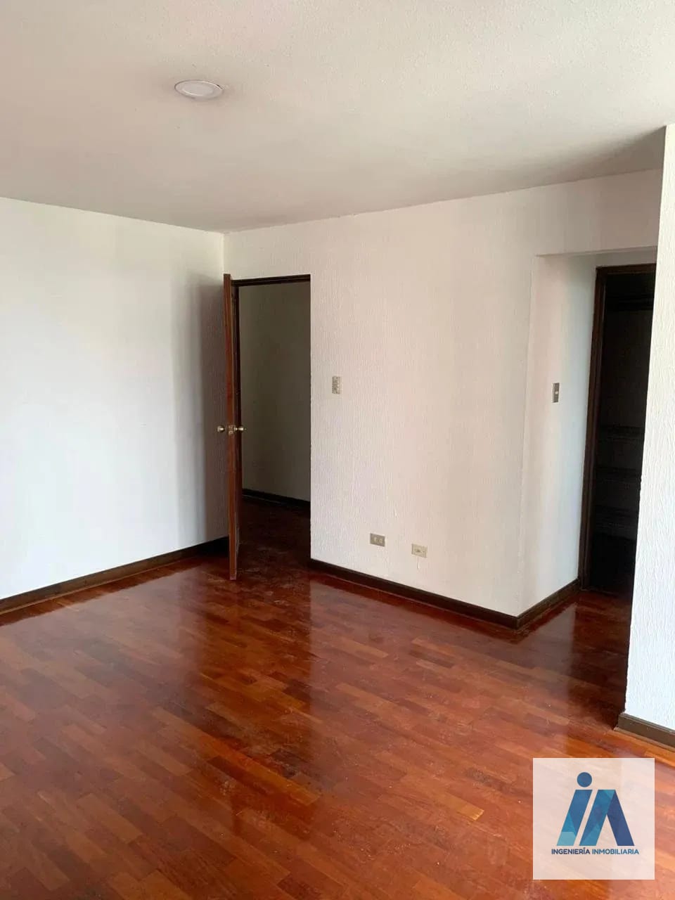 APARTAMENTO EN ALQUILER📍 Edificio Greco, zona 14 Las Américas — Apartamento en Alquiler en Zona 14, Guatemala, Ciudad — foto 7 de 11