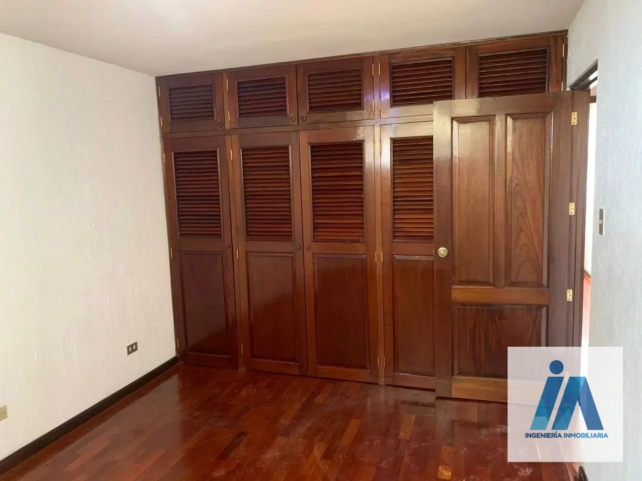 APARTAMENTO EN ALQUILER📍 Edificio Greco, zona 14 Las Américas — Apartamento en Alquiler en Zona 14, Guatemala, Ciudad — foto 10 de 11