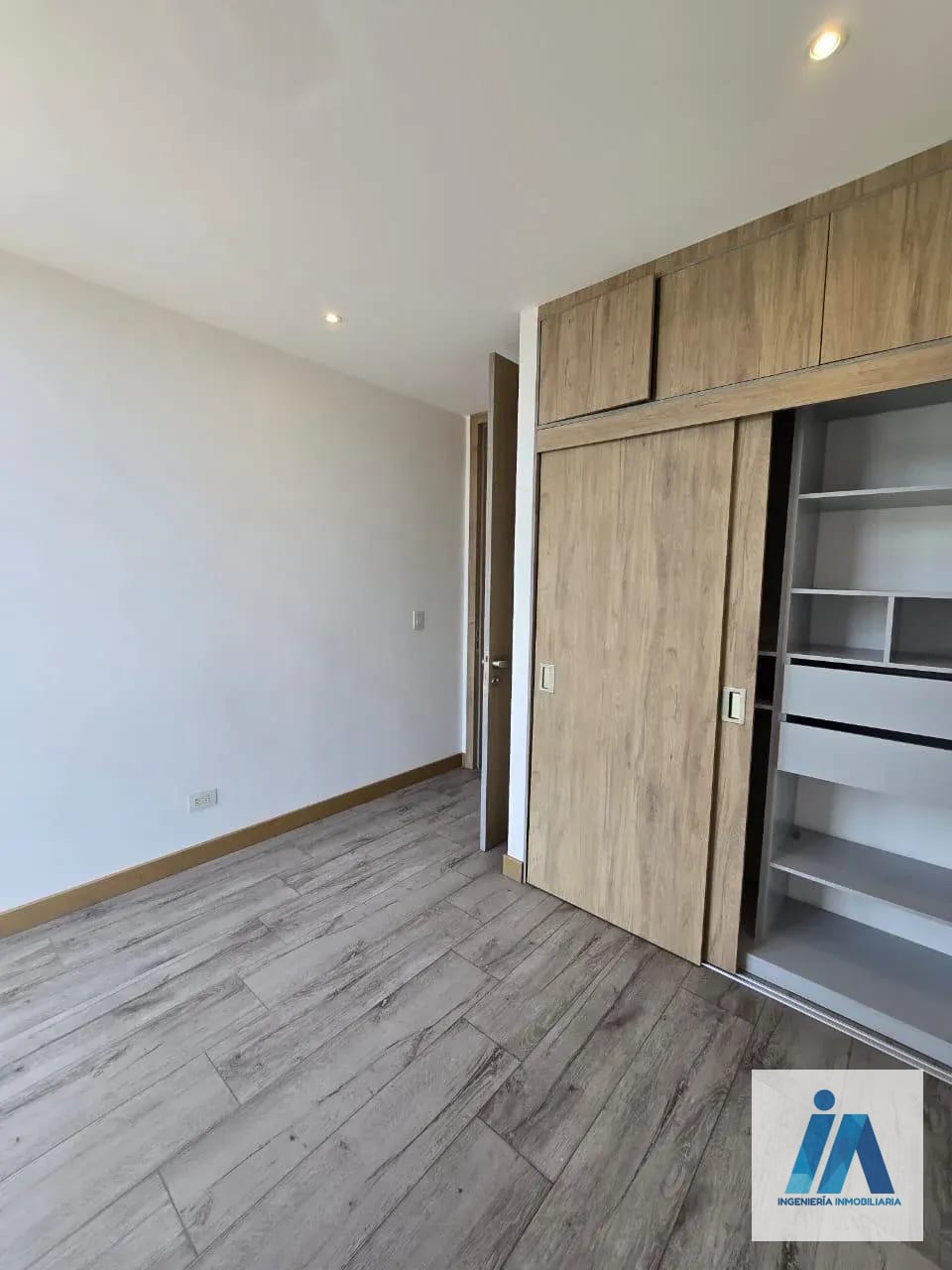 APARTAMENTO EN ALQUILER 📍 Edificio Nordic, Zona 16 — Apartamento en Alquiler en Zona 16, Guatemala, Ciudad — foto 11 de 14
