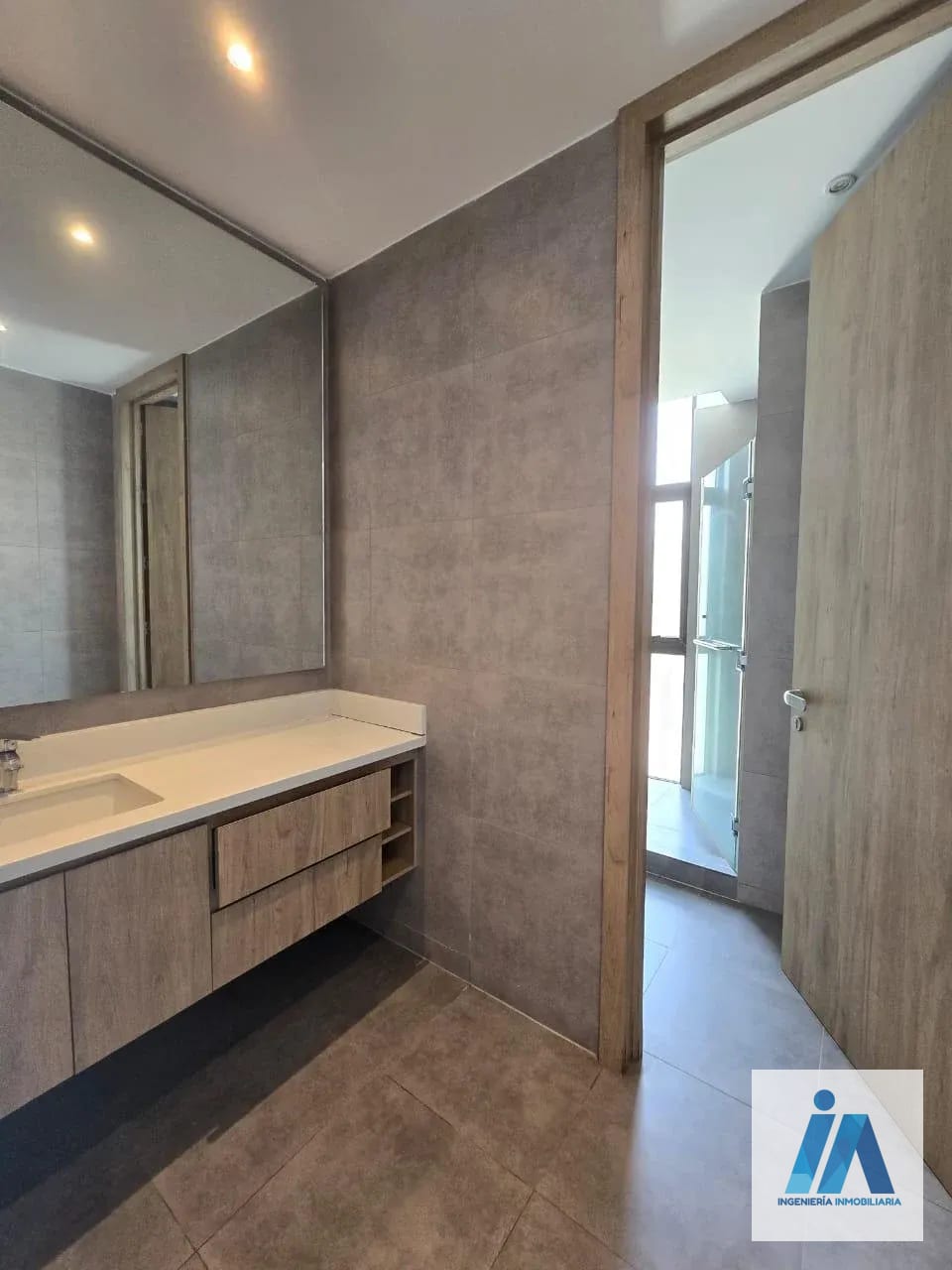 APARTAMENTO EN ALQUILER 📍 Edificio Nordic, Zona 16 — Apartamento en Alquiler en Zona 16, Guatemala, Ciudad — foto 12 de 14