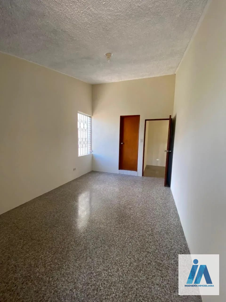 CASA EN ALQUILER 📍 Residenciales Sevilla, Mariscal Zona 11 — Casa en Alquiler en Zona 11, Guatemala, Ciudad — foto 8 de 15
