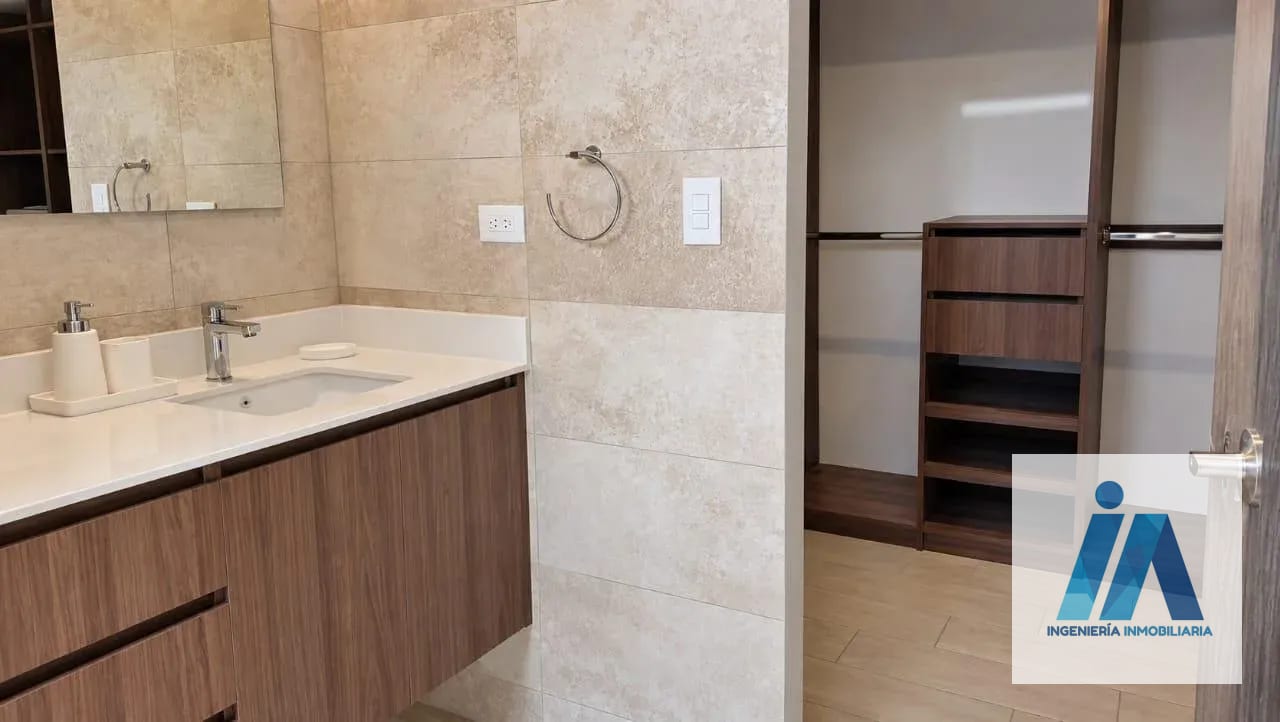 CASA EN VENTA 📍 Nogal de San Isidro, Zona 16 — Casa en Venta en Zona 16, Guatemala, Ciudad — foto 8 de 16